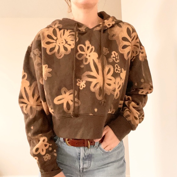 Wild Fable Brown Floral Cropped Sweatshirt - Picture 2 of 4